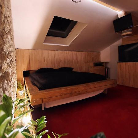 Hostel Les Cordees Liees Альбі Екстер'єр фото