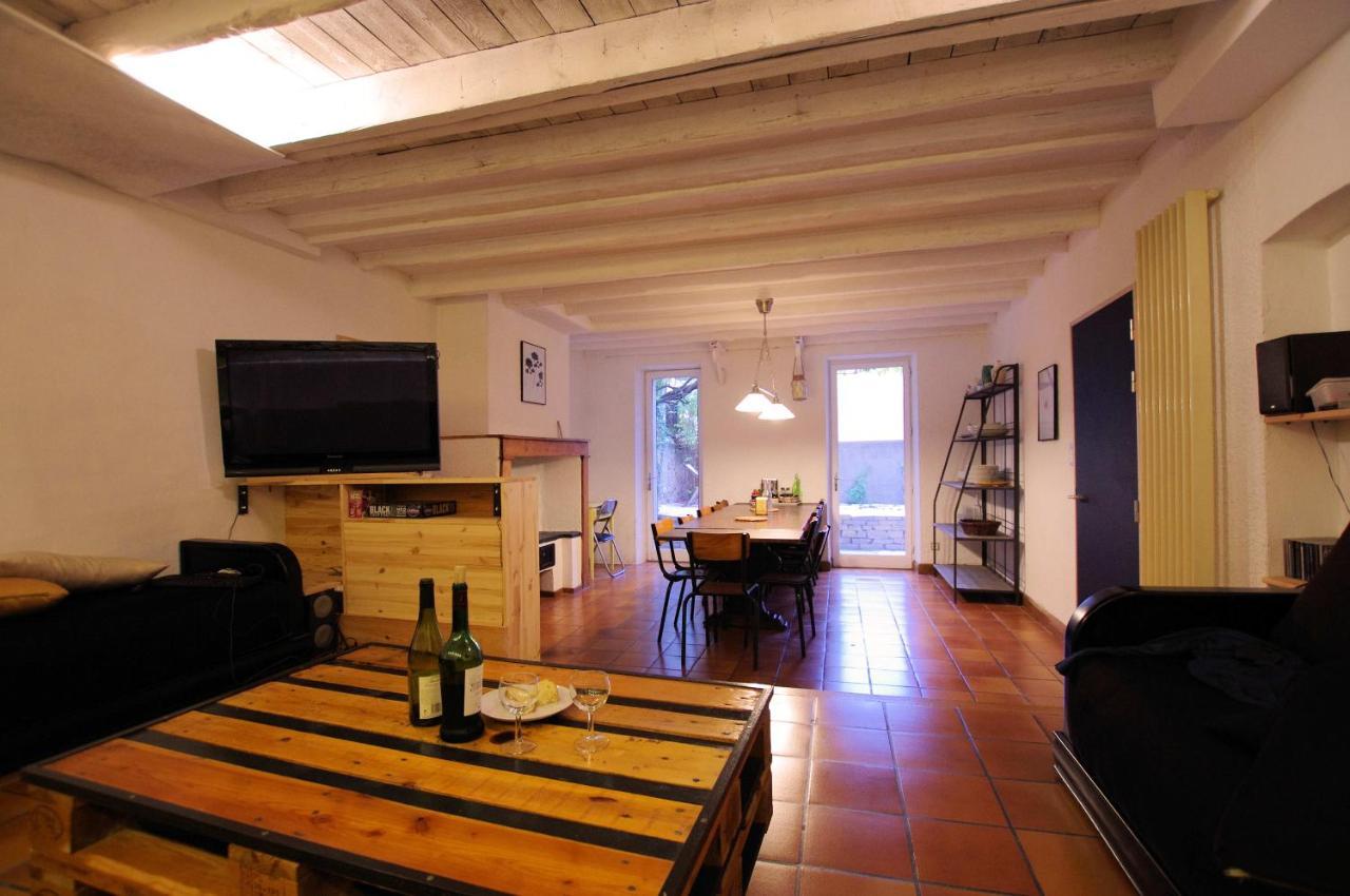 Hostel Les Cordees Liees Альбі Екстер'єр фото